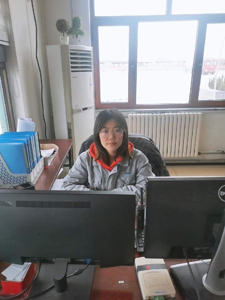 任洪.jpg