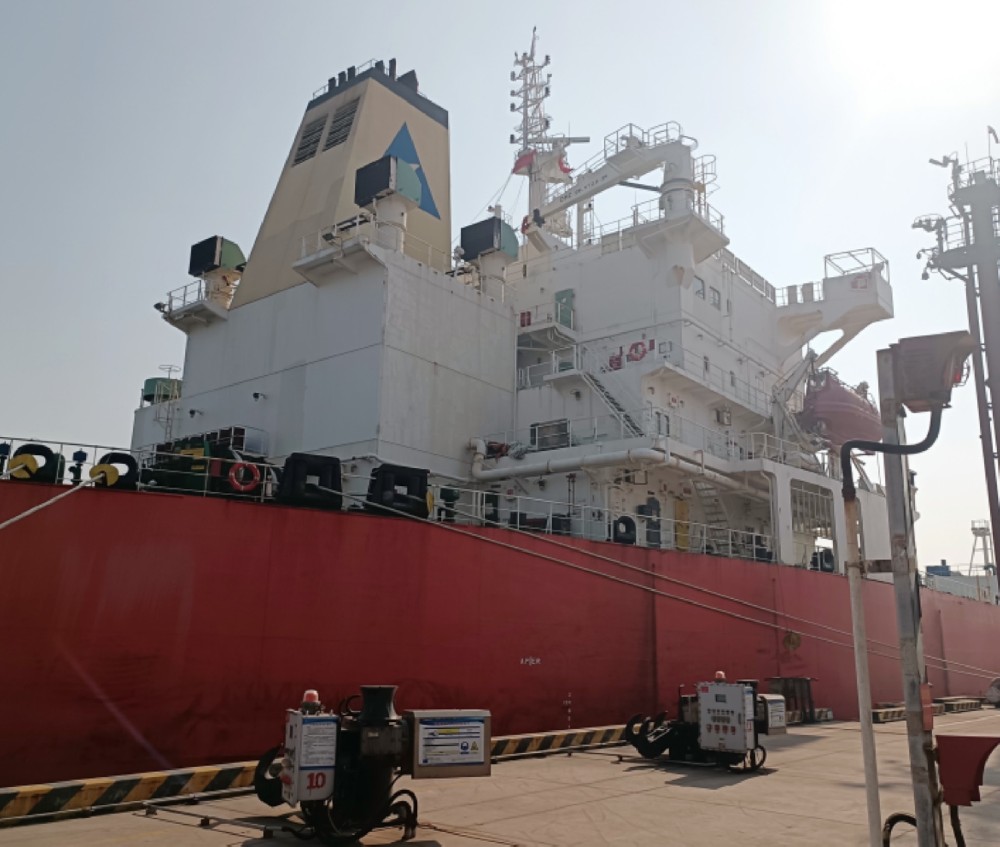 New Xinyuan's 8000 ton MTBE exports to Europe for the first time through Huanghua Port