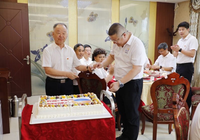 2026-06-16 一纪峥嵘铸底色 鼎新启航竞未来（7）.JPG